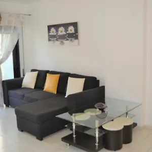 Apartamento Espaçoso Com Estacionamento Incluído, Portimão